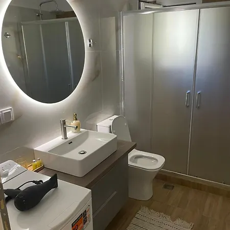 Kamena Elegance Kaména Vúrla